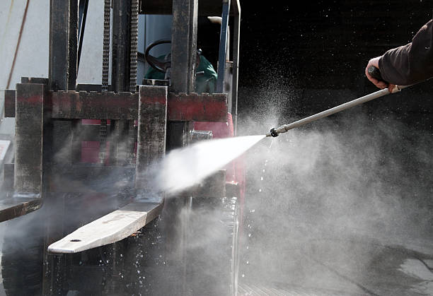 Garage Pressure Washing in Harker Heights, TX